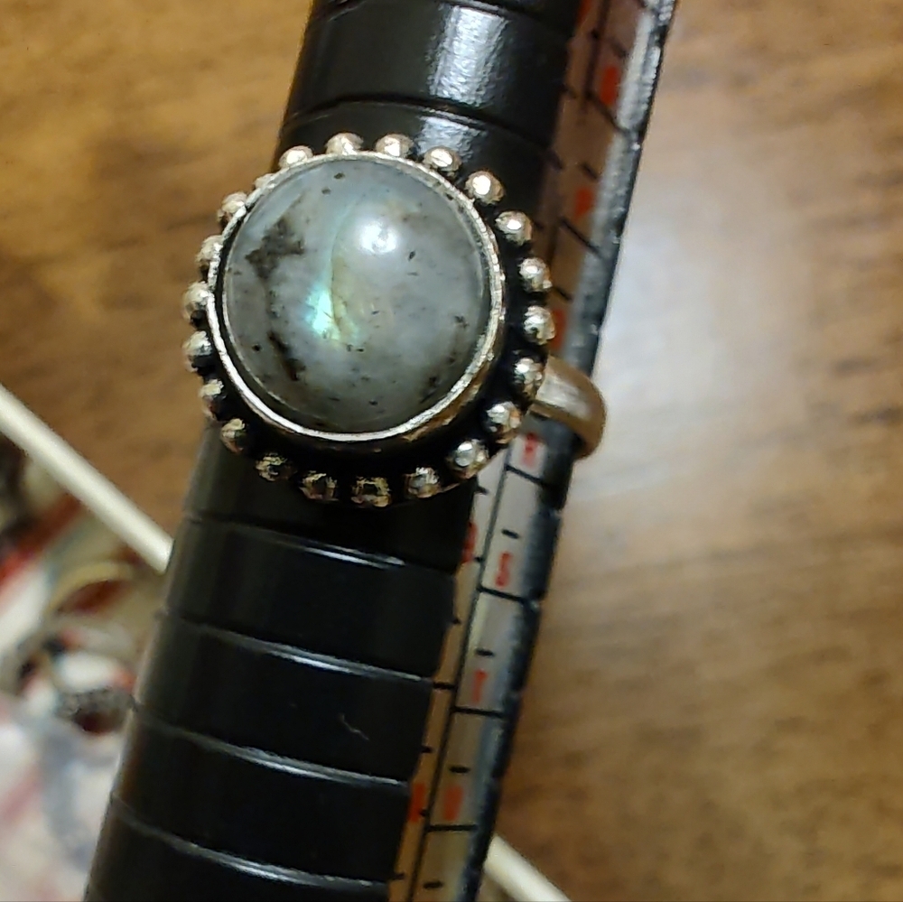 Labradorite Ring Size 8.5 Alloy - Picture 5 of 13
